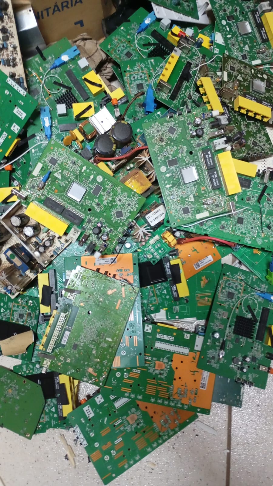 Roteadores e switches